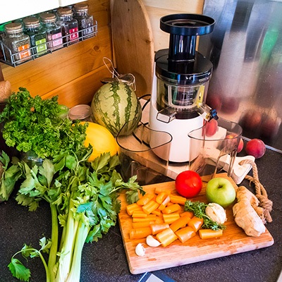 Le plein de micronutriments avec l&rsquo;extracteur de jus BioChef Atlas