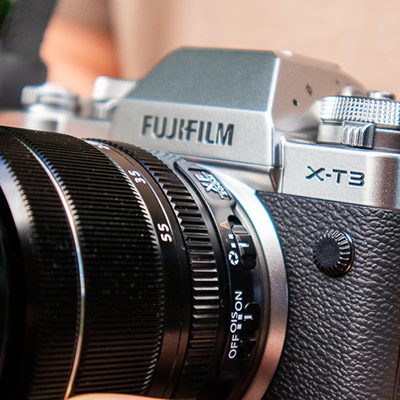 L&rsquo;appareil photo hybride Fujifilm X-T3 est dans notre sac photo